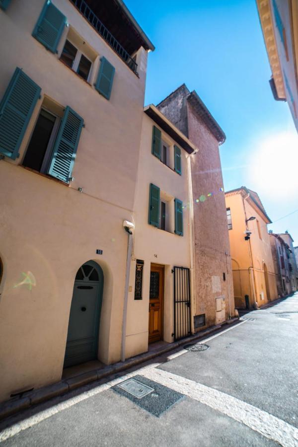 Apartamento Perfect Family-Oriented And Renovated Townhouse In The Old Antibes Exterior foto